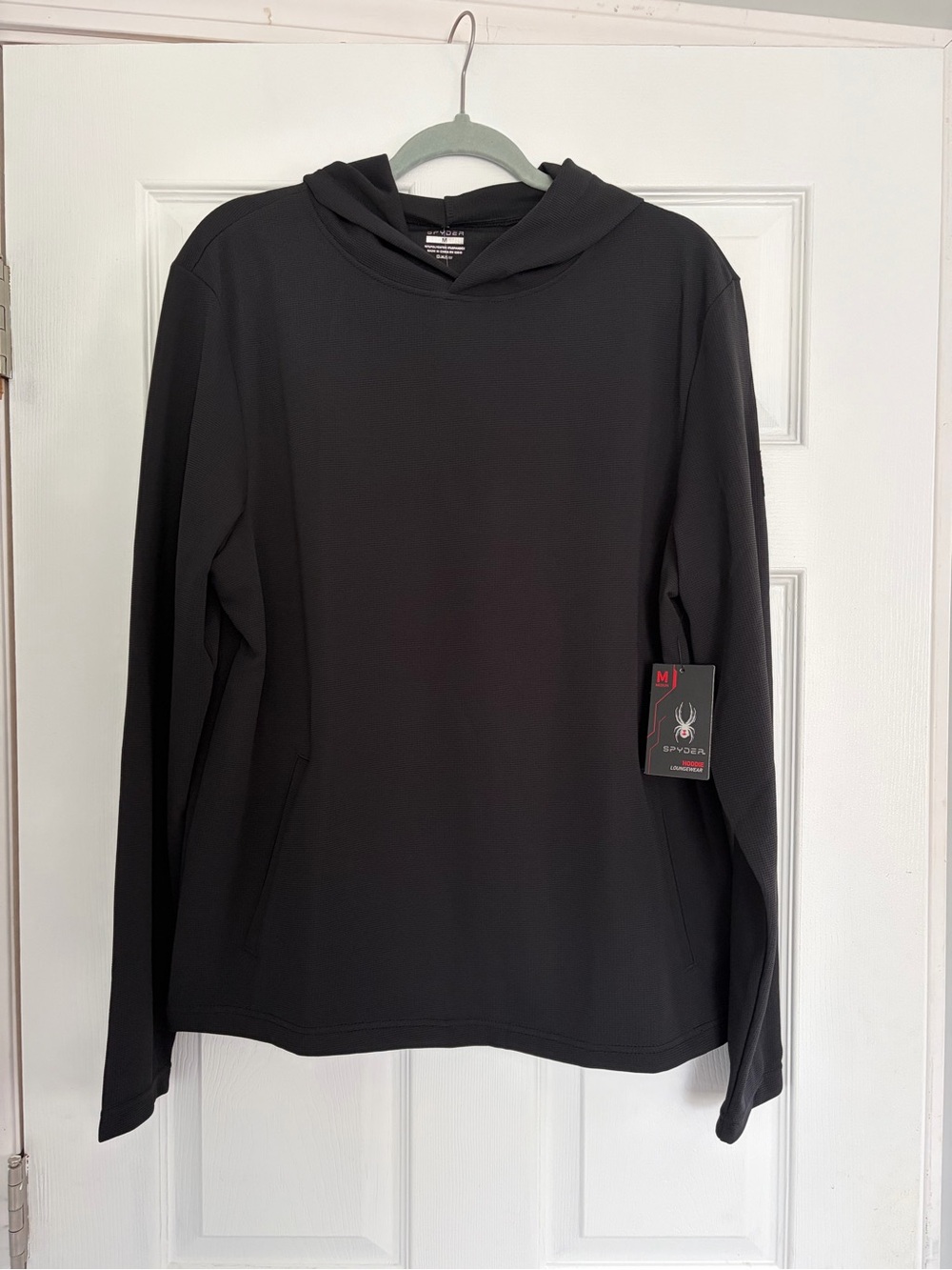NWT Spyder Men's Black lightweight Pullover hoodie size M